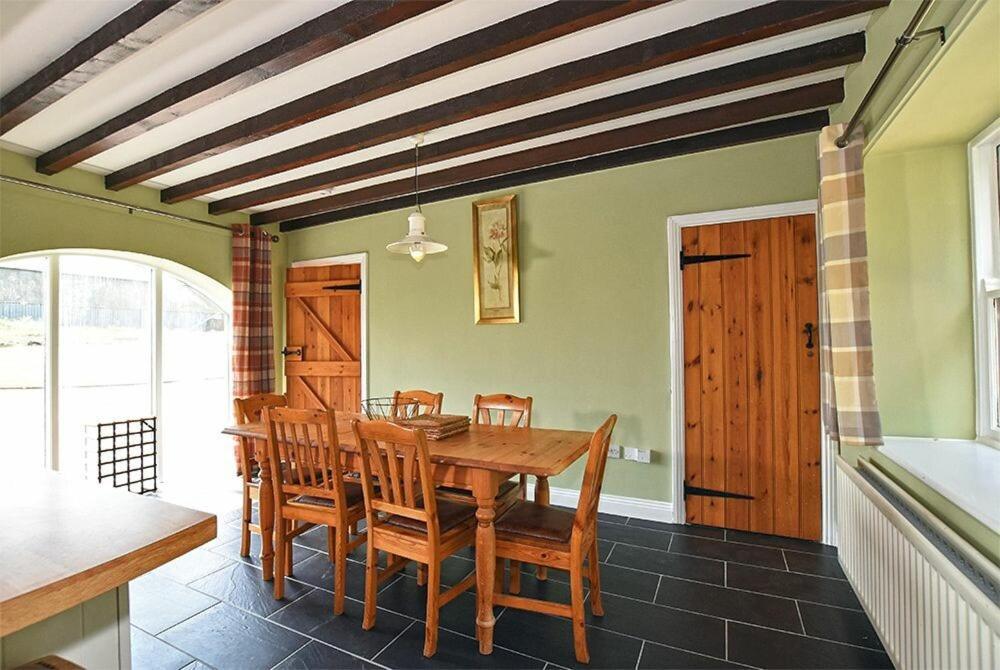 Bullfinch Villa Lucker Exterior photo