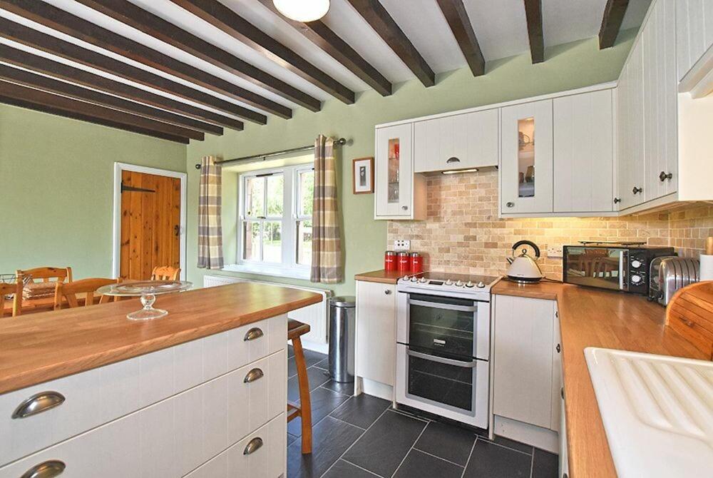 Bullfinch Villa Lucker Exterior photo
