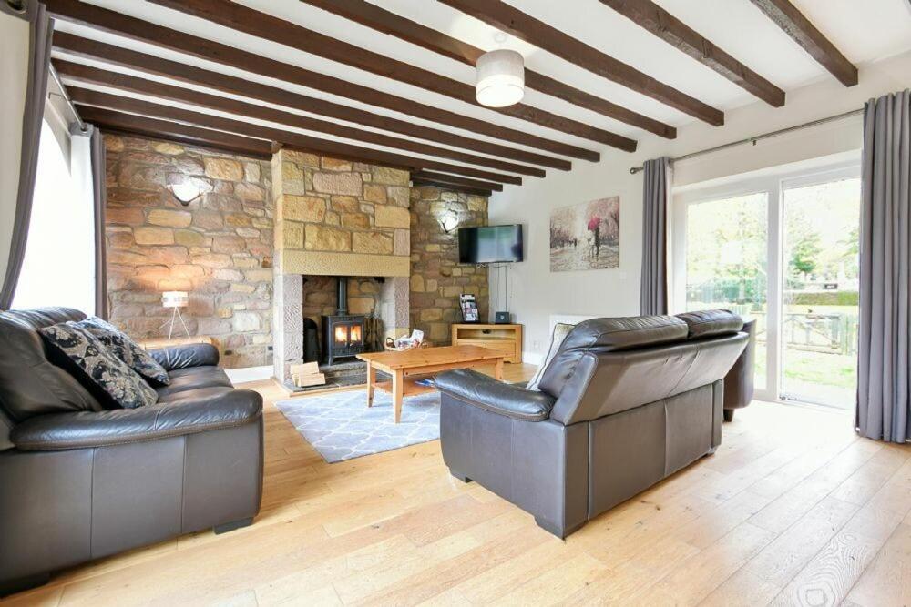 Bullfinch Villa Lucker Exterior photo
